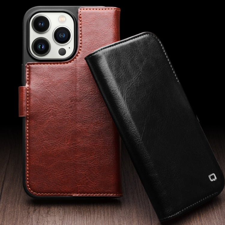 Funda para teléfono QIALINO Classic 103 con hebilla de cuero genuino, For iPhone 17e / 16e, For iPhone 17 Pro Max, For iPhone 17 Pro, For iPhone 17, For iPhone Air, For iPhone 15 Pro Max, For iPhone 15 Plus