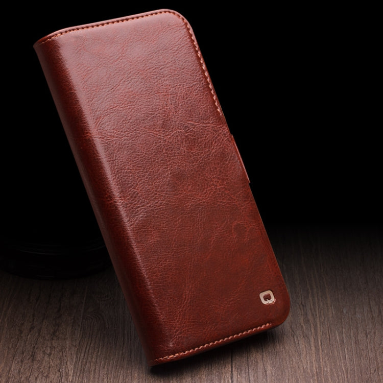 Funda para teléfono QIALINO Classic 103 con hebilla de cuero genuino, For iPhone 17e / 16e, For iPhone 17 Pro Max, For iPhone 17 Pro, For iPhone 17, For iPhone Air, For iPhone 15 Pro Max, For iPhone 15 Plus