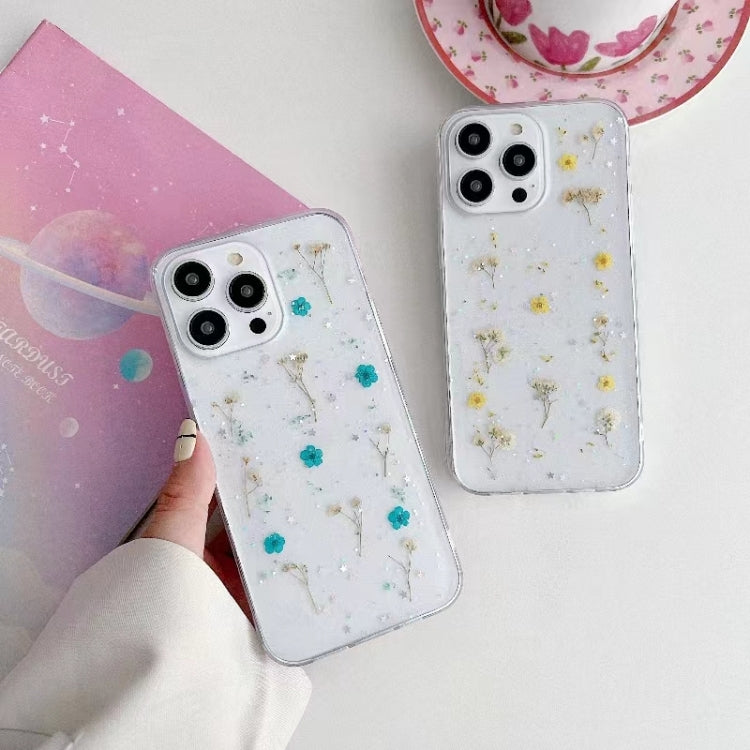 Estuche protector de teléfono TPU con patrón de flores de Gypsophila, For iPhone 17e / 16e, For iPhone 16 Pro Max, For iPhone 16 Pro, For iPhone 16 Plus, For iPhone 16, For iPhone 15 Pro Max, For iPhone 15 Pro, For iPhone 15 Plus, For iPhone 15