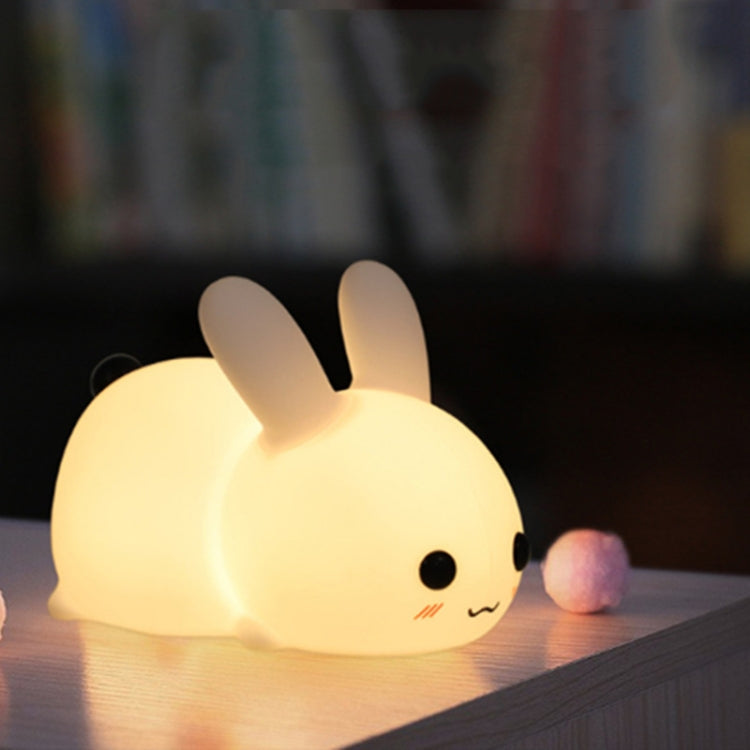 Conejo de silicona LED Luz nocturna Carga USB Luz de dos tonos Pat Light