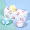 CT0115 Bola de peluche de color macarrón Juguete divertido para gatos, 3 PCS, 6 PCS