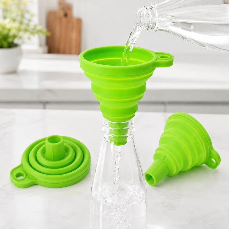 Paquete de 3 embudos plegables de silicona de grado alimenticio, portátiles y telescópicos para dispensar líquidos en la cocina y el hogar., Green